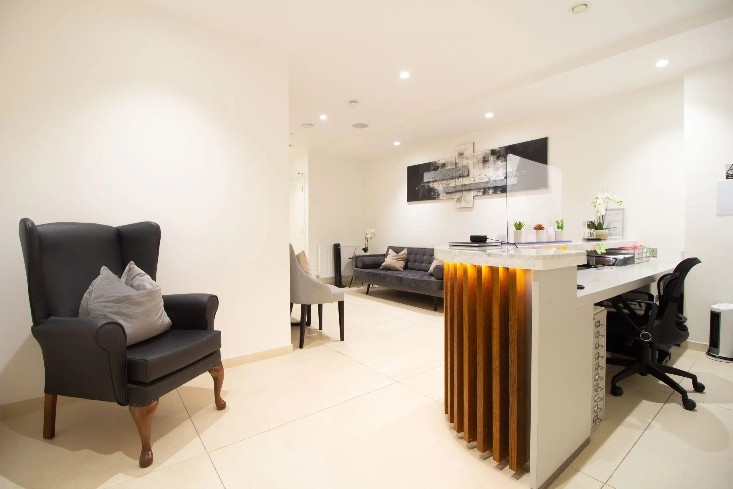 Consultation office in Harley Street London